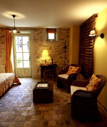 La Garde-Adhémar Mas Bella Cortis Bed & Breakfast エクステリア 写真